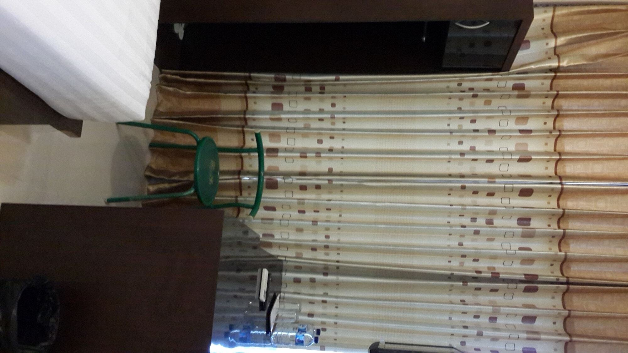 Hotel Reddoorz @ Paal 2 Manado