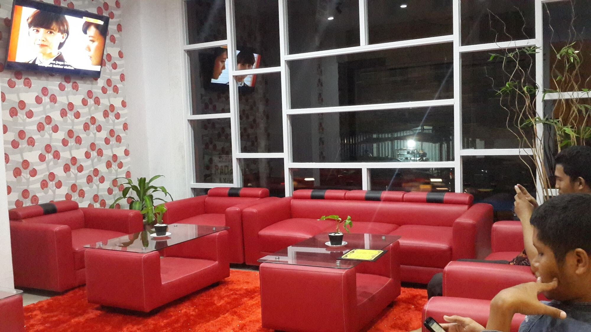 Reddoorz @ Paal 2 Hotel Manado